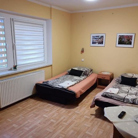 Motel Sportowy Osir Jawor Esterno foto