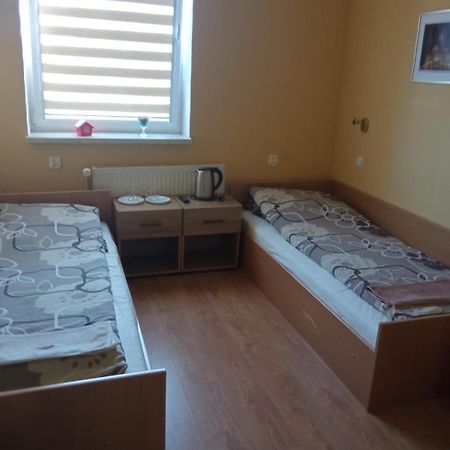 Motel Sportowy Osir Jawor Esterno foto