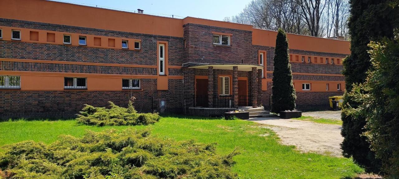 Motel Sportowy Osir Jawor Esterno foto